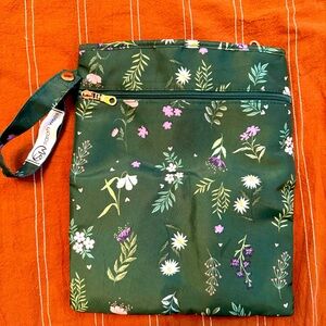 Sarah Wells wet dry bag